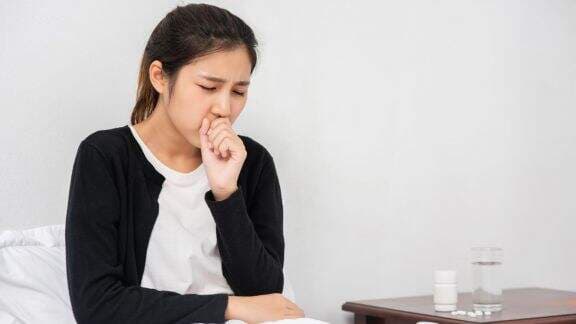 Perlu Dicatat Nih Moms! Ini Lho Bahan Alami untuk Atasi Batuk pada Ibu Hamil, Gak Perlu Konsumsi Obat Lagi Deh...