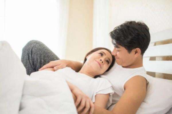 Mengenal Blow Job, Variasi Aktivitas Seksual untuk Suami Istri