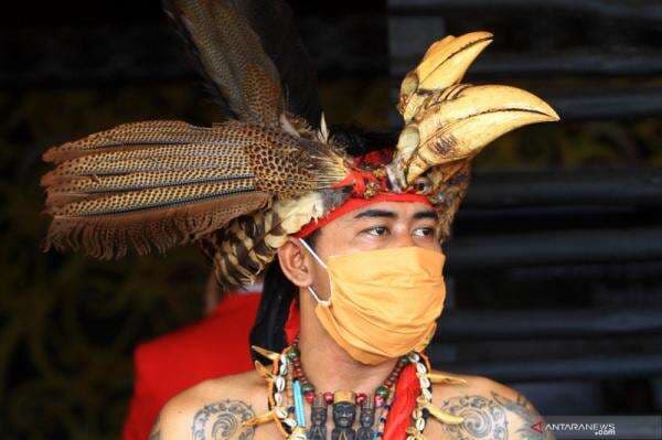 Ini Cara Bergabung Jadi Pasukan `Elit` Merah Dayak, Ada Ritual Pembersihan Diri