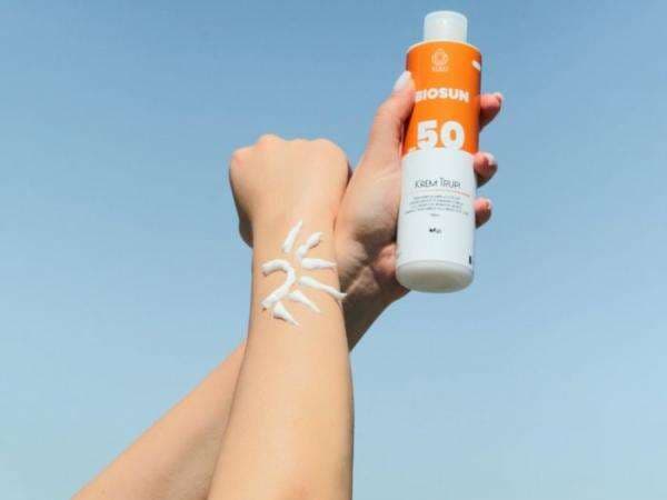 Sunscreen Spf 30 Vs Spf 50, Manakah yang Lebih Baik?