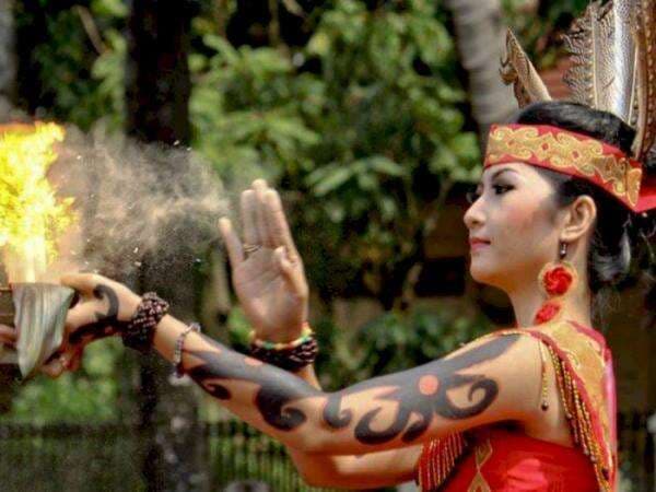 Jangan Main-Main, 5 Santet Suku Dayak Ini Terkenal Sangat Menyakitkan hingga Mematikan