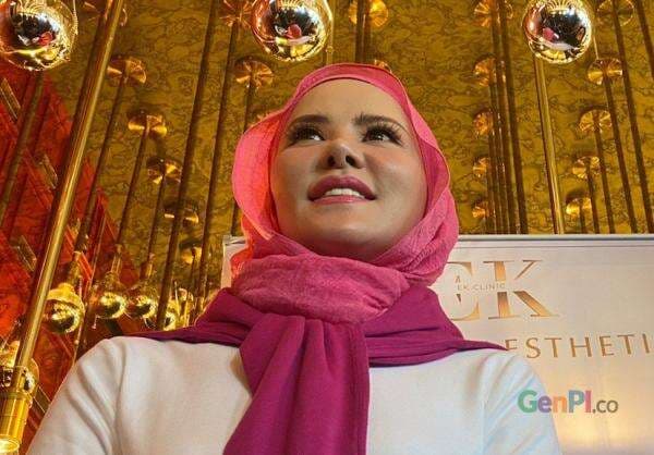 Angel Lelga Bongkar Rahasia Awet Muda dan Bugar, Simak