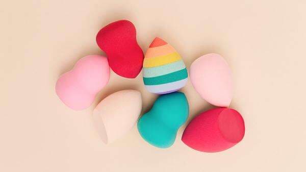 5 Cara Mudah Membersihkan Beauty Blender