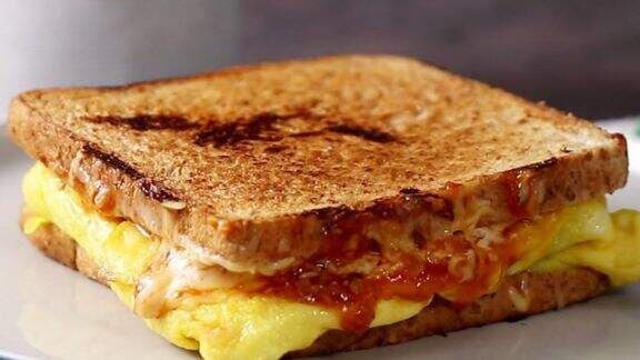 Resep Roti Panggang Daging, Cemilan MPASI yang Bisa untuk Sekeluarga