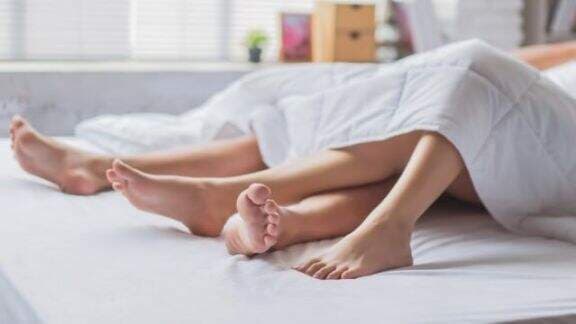 Berapa Lama Durasi Hubungan Seks yang Normal? Segini Lho Ternyata..