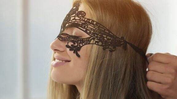 Sesi Bercinta Makin Gila dengan 4 Permainan di Atas Ranjang Ini, Bukan Kaleng-kaleng!