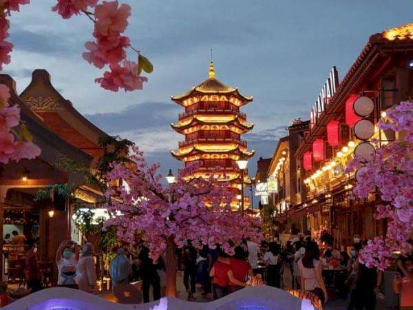 Melihat Keseruan Perayaan Imlek di Pantjoran PIK, Meriah Bak di China!