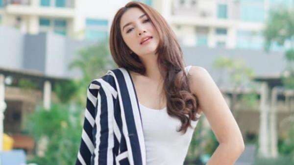 Pamer Body Langsing Usai Olahraga, Alodya Desi Dibilang Bikin Pusing