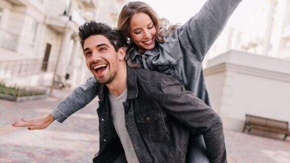 Uhuy! Scorpio Kumpul! Ini Lho Deretan Zodiak Pasangan Terbaik untuk Si Paling Misterius, Catat Baik-baik Ya!