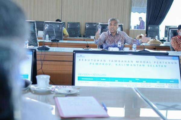 Intip Karir Hanawijaya, Direktur Baru Bank Kalsel