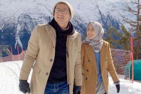 Pernikahan Sempat Tak Direstui, Roger Danuarta Malah Jadi Menantu Kesayangan Ayah Cut Meyriska