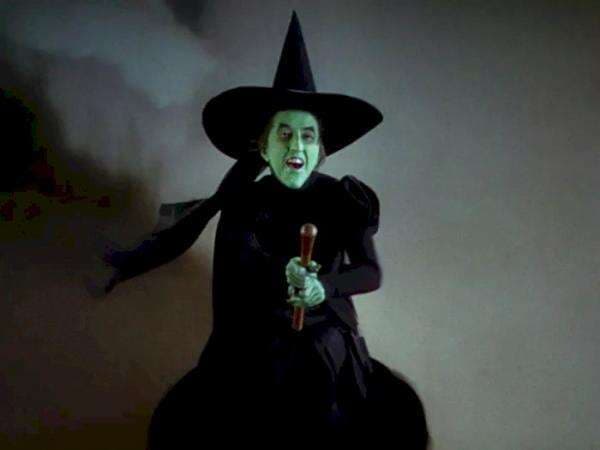 Bukan Dongeng, 5 Penyihir Wanita Zaman Dahulu yang Miliki Kekuatan Tak Terkira