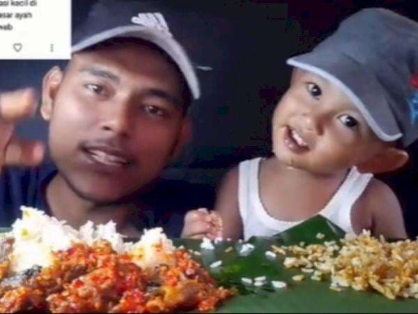 Viral Bapak dan Anak Bikin Video Mukbang tapi Malah Dihujat Miskin oleh Netizen Viral Bapak dan Anak Bikin Video Mukbang tapi Malah Dihujat Miskin oleh Netizen