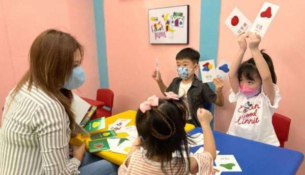 StoryChopsticks Tampilkan Kreativitas Cerita Anak Berbahasa Mandarin di Pameran Project X Market