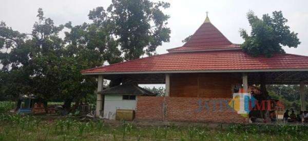 Cerita Gus Dur Ziarah ke Makam Raden Said Moroteko Tuban