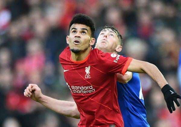 Cedera Coreng Debut Luis Diaz di Liverpool, Klopp: Selamat Datang di Liga Inggris!