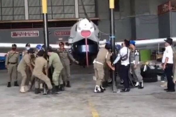 Heboh Pesawat Susi Air Diusir Satpol PP, Ternyata Segini Harga Sewa Hanggarnya