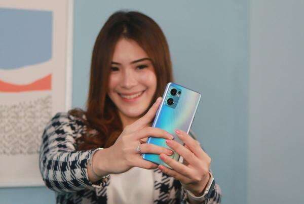 Pertama dengan Teknologi Laser Direct Imaging, Inilah Desain OPPO Reno7 5G Versi Indonesia