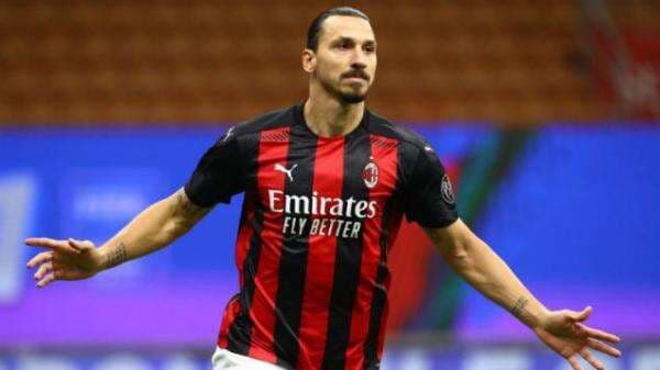 Masih Cedera, Lord Zlatan Ibrahimovic Nekat Lakukan Latihan Ekstrem