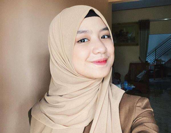 Terbentur Restu Orang Tua, Berikut Cerita Nashwa Zahira "Nyatanya Tak Sejalan"