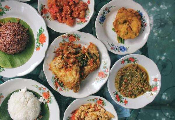 5 Rekomendasi Kuliner Pedas di Jakarta, Sambal Iblis Mbah Jingkrak Bikin Ngiler