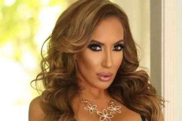 Gairah Seks Meledak-ledak Bintang Porno Cantik Dibuat klepek-klepek Bintang NFL