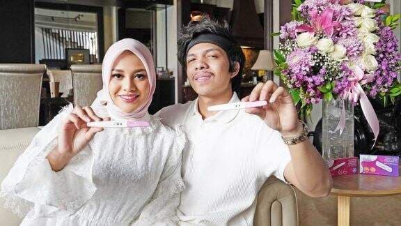 Dari Konten Tembus ke Hati! 8 Pasangan Artis Ini Tadinya Cuma Gimmick Ternyata Banyak yang Akhirnya Berjodoh!