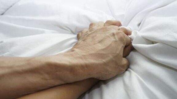 Kenapa Wanita Lebih Sulit Capai Orgasme daripada Pria? Ternyata...