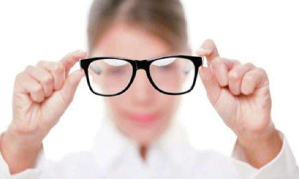 5 Penyakit Mata Paling Banyak Diderita Orang Beserta Gejalanya