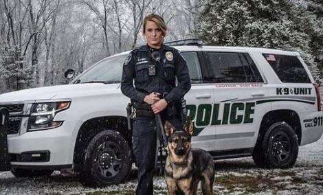 Seragam Polisi di Berbagai Negara