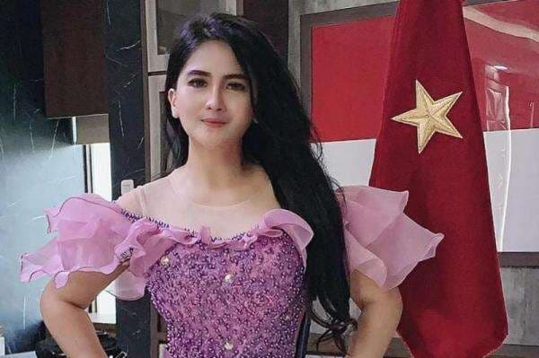 4 Potret Seksi Dianna Dee Berbalut Dress, Netizen: Keindahan Kamu Keajaiban Cinta