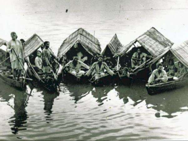 Tinggal di Tempat Terpencil, Suku Pedalaman di Indonesia Ini Hampir Dilupakan!