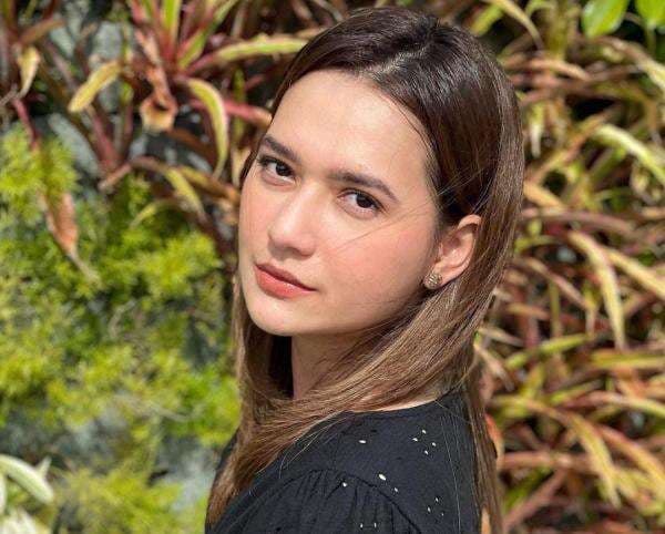 Mayang Yudittia Pamer Foto Bareng Anak, Warganet Kaget: Kak Judit Sudah Nikah?