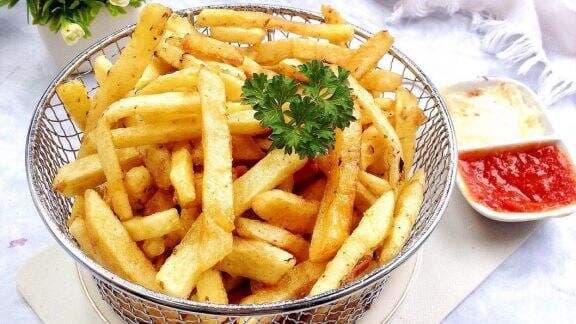 Singkong Vs. Kentang Mana yang Lebih Bergizi Sebagai Pengganti Nasi?