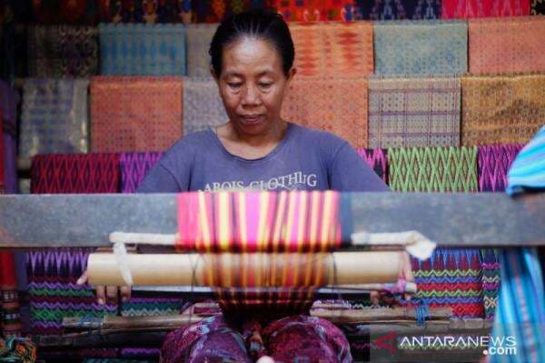 6 Oleh-oleh khas Mandalika Lombok Wajib Diborong