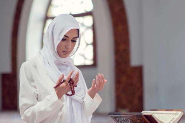 Allah SWT Angkat Derajat Perempuan Jadi Makhluk Mulia dan Istimewa, Lelaki Harus Tahu Ini!