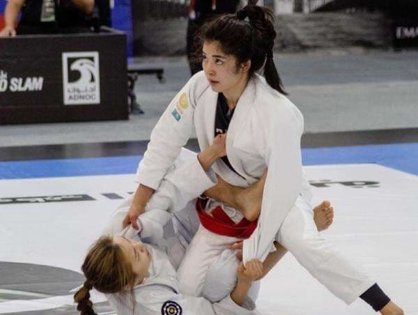 Perbedaan Jiu Jitsu dan Brazilian Jiu Jitsu