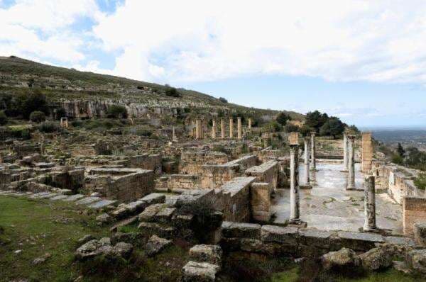 Intip Foto-Foto Bangunan Heritage Kota Kirenen Yunani dan Romawi