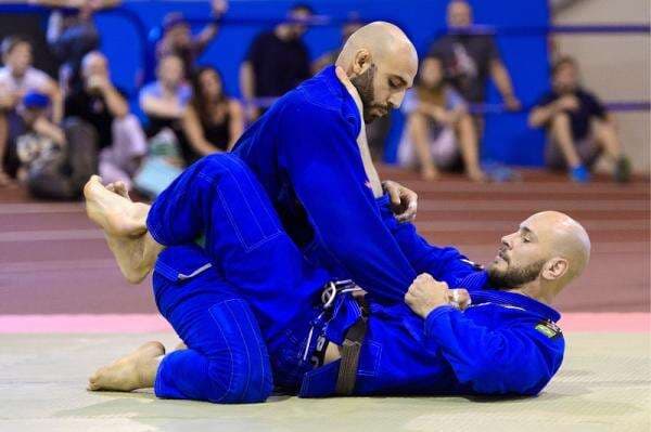 Pahami Ini Perbedaan Jiu Jitsu dan Karate