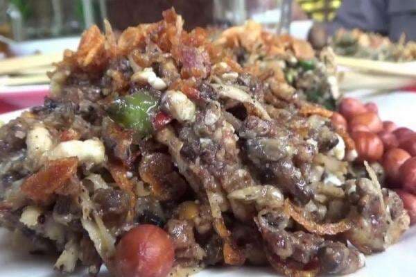 Mencicipi Lawar Nyawan, Kuliner Langka Bali untuk Sembuhkan Beragam Penyakit