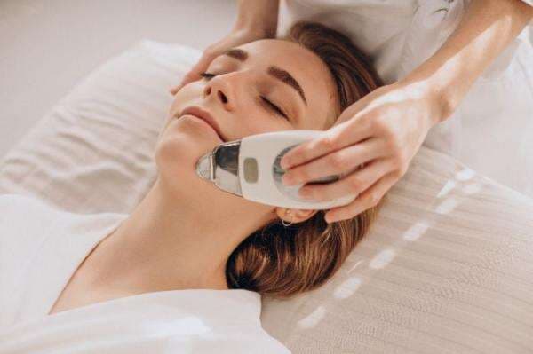 9 Manfaat laser wajah serta jenis dan efek samping