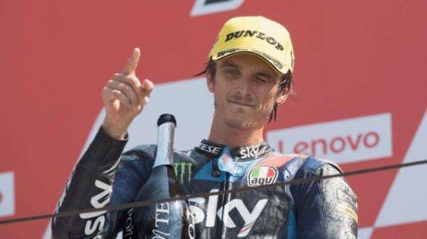 Nikmati Tikungan di Mandalika, Adik Valentino Rossi: Terbaik di Dunia!