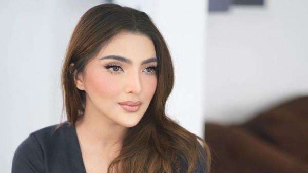 7 Potret Ashanty Kini Jadi Nenek Muda Cantik dengan Sejuta Pesona