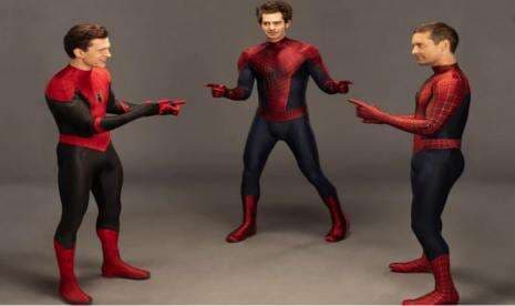 Jelang Rilis Digital No Way Home, Holland-Garfield-Maguire Saling Tunjuk Seperti di Meme