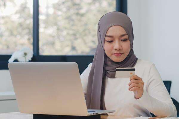 Kisah Para Perempuan Breadwinner, Bekerja Tanggung Biaya Hidup Keluarga