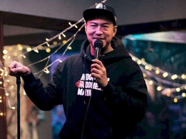 Pandji Pragiwaksono Singgung Anak Orang Kaya Jadi Artis karena Polos, Sindir Livy Renata?