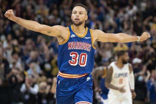 Jadwal Lengkap Pertandingan NBA 2021/2022, Jumat (25/2/2022) WIB: Panggung Curry!