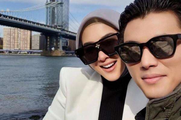 Reino Barack Ungkap Perasaan 3 Tahun Menikah dengan Syahrini: Aku Mencintaimu