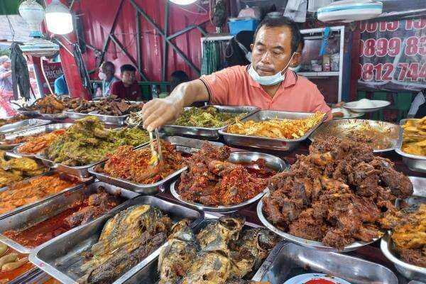 Harga Daging Sapi Mahal, Nasib Pedagang Nasi Kapau Tak Jelas
