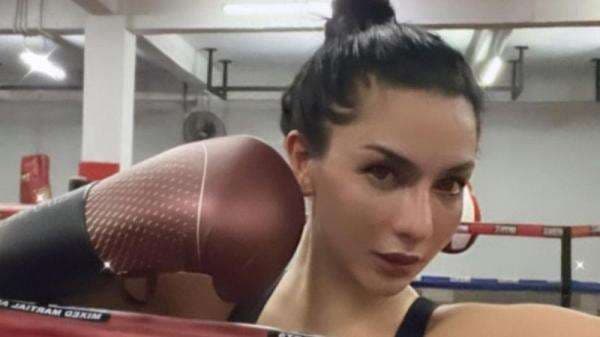 Siva Aprilia Tampil Seksi di Atas Ring, Netizen: Awas Kena Sikutan Manja Lagi